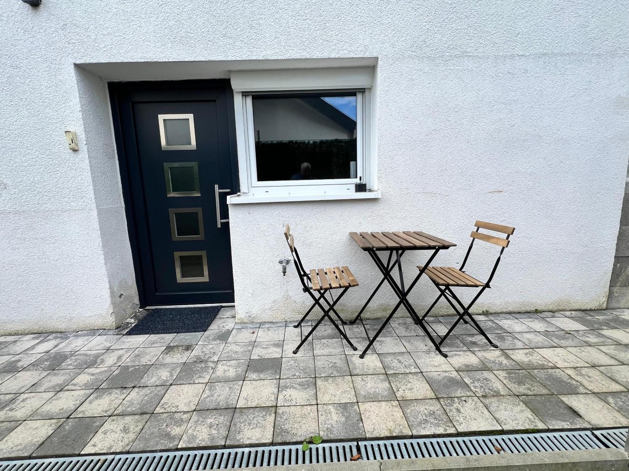 Willkommen In Dagersheim Bei Boeblingen! Gemuetliches 1 Zi Appartement Zum Wohlfuehlen In Einem Angenehmen Umfeld! Exterior photo